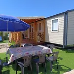 Campsite L'incontournable Confort Siblu Frejus